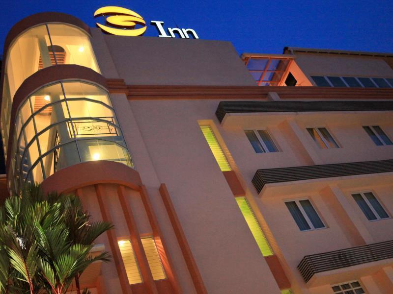 G Inn George Town Exterior photo